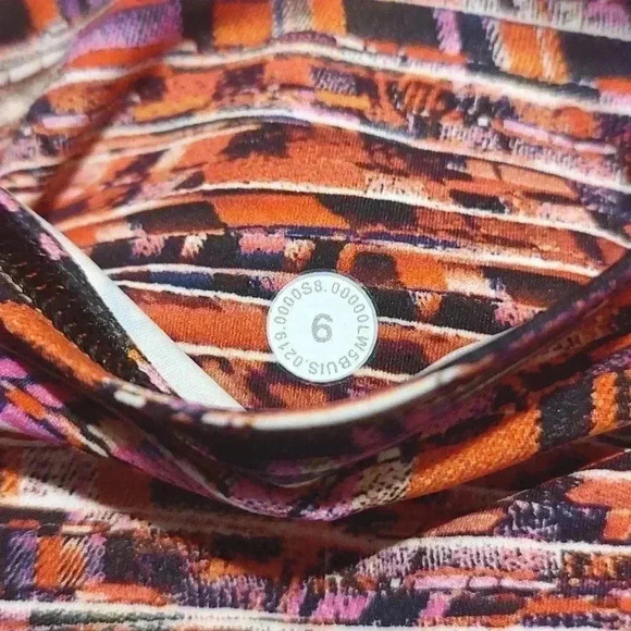 Lululemon Fast and Free Tight  - Picture 4 of 5